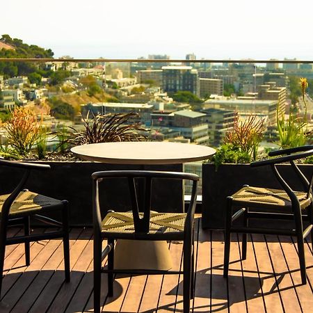 16 On Bree Luxury Studio Apartment With City Mountain Sea Views Kapstaden Exteriör bild